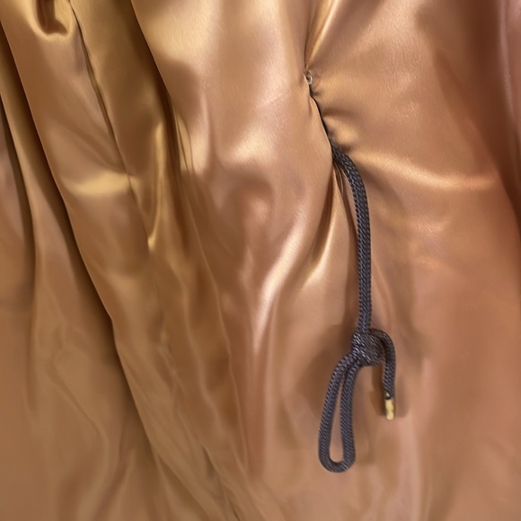 🔥Get it NOW before she’s GONE!Vintage Mandel’s designer series red fox fur coat - Picture 6 of 8